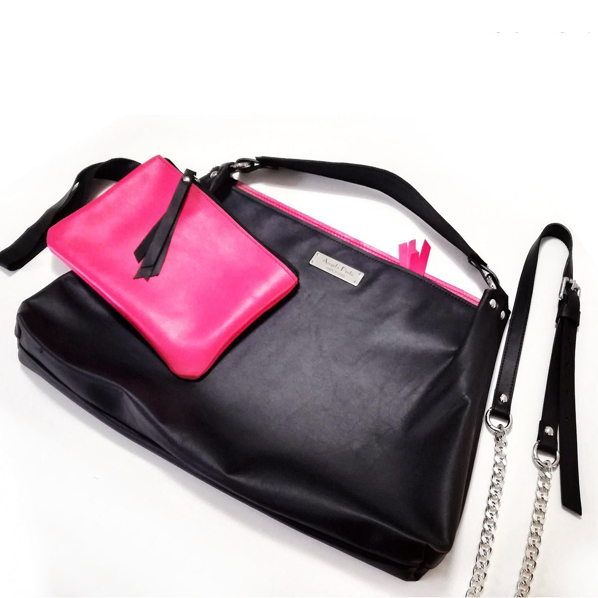 Black leather soft bag with detachable crossbody strap | Jennie - Angela Pinto
