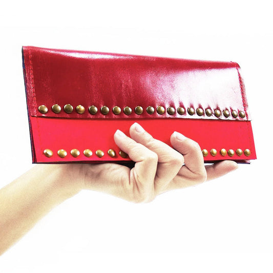 Red leather clutch wallet with studs | Narciso - Angela Pinto