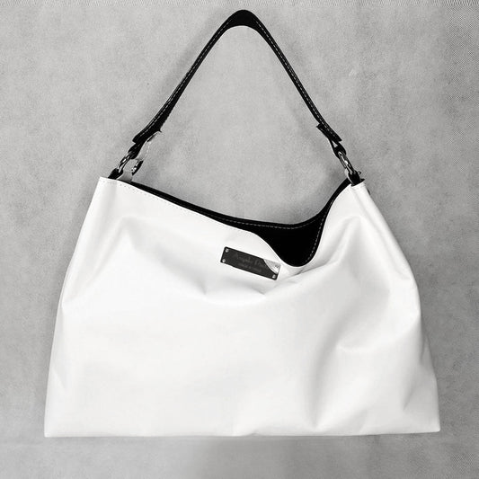 White leather hobo bag | Jennie - Angela Pinto