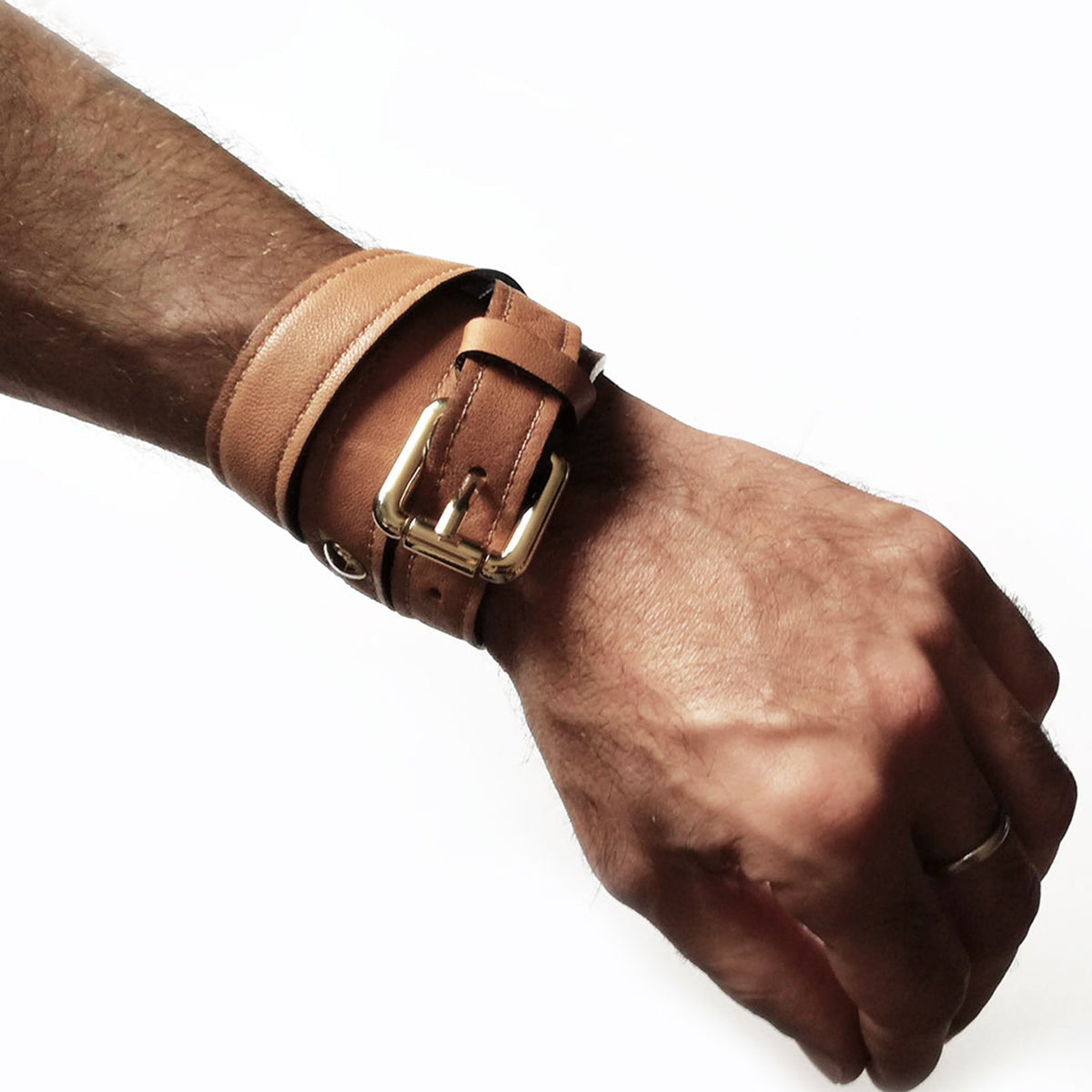 Cognac leather wrap bracelet | NYC XL