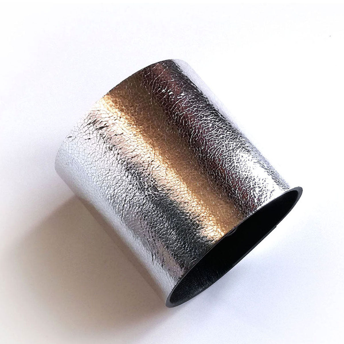 Bracciale polsino in pelle argento specchiato Made in Italy | Bangkok